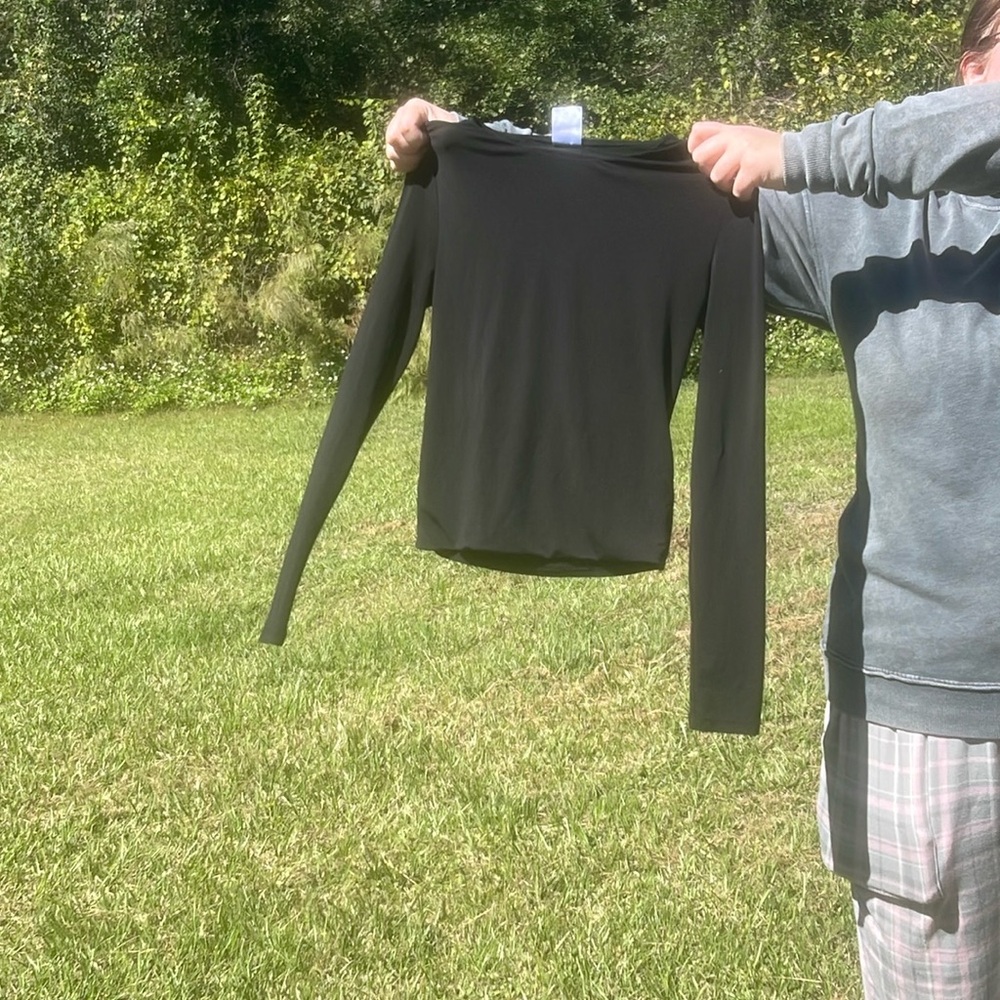 Women’s Long Sleeve Top